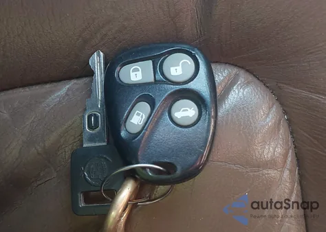 1998 Cadillac Deville Standard from USA, damaged, VIN 1G6KD54Y3WU730001